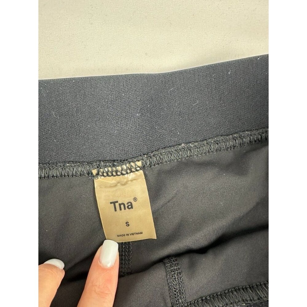 Aritzia TNA Womens Skort Black Move Tennis Mini Skirt Pleated Pull On A Line S - Picture 4 of 7